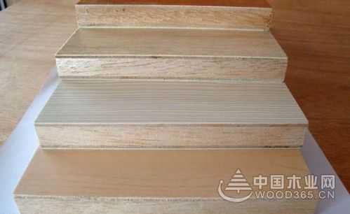 如何分辨细木工板木芯的材质（细木工板是大芯板吗）