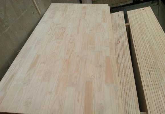 如何区分松木板材种类的简单介绍