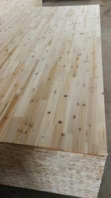 衫木生态板如何选择（杉木生态板怎么样,做家具适合吗）