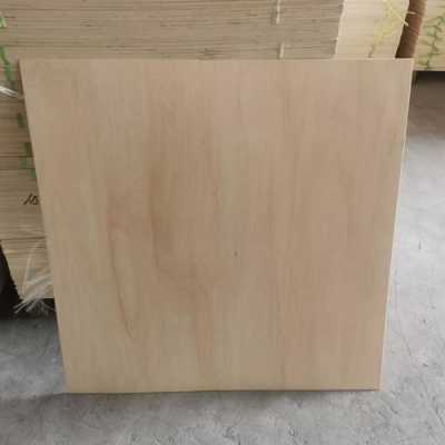 杨木层板和椴木板区别（椴木层板和椴木板区别）
