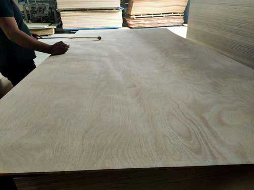桉木超平家具板价格（桉木实木板）
